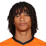 Nathan Ake kläder